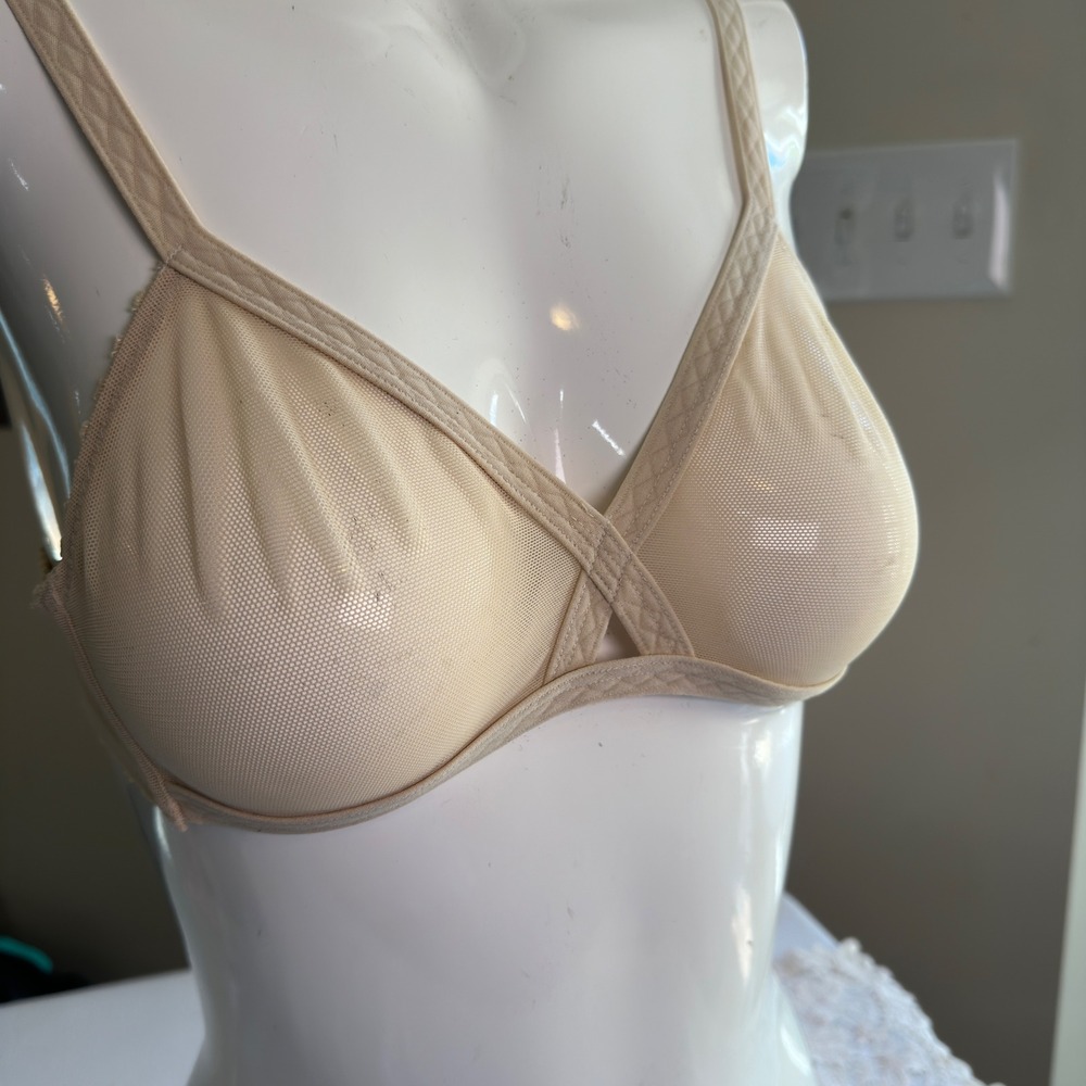Huit 8 French Designer Mesh Bralette Beige Nude Wireless Nylon Spandex 34A